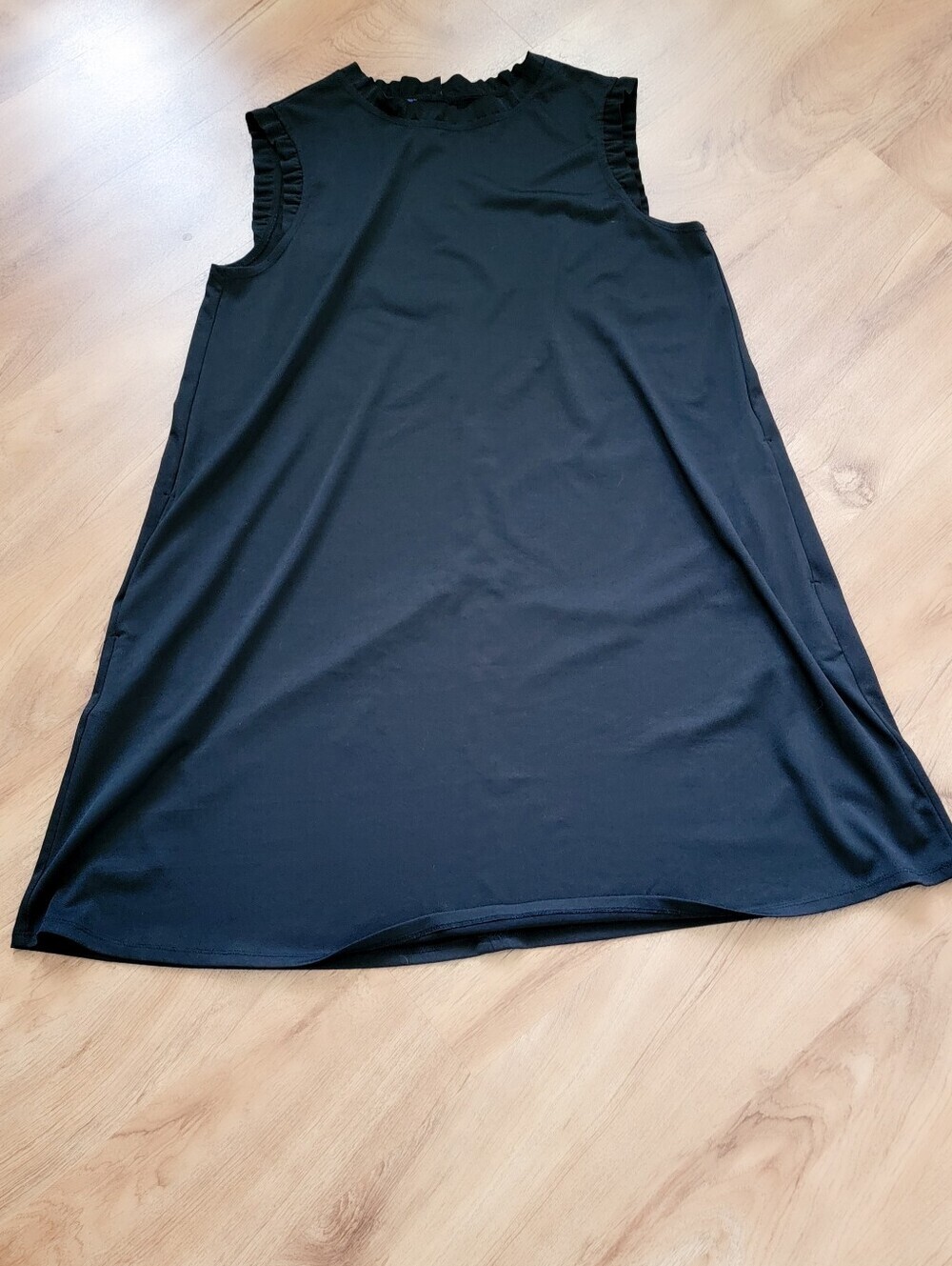 Classic Black Sleeveless Ruffle Neck Mini Dress